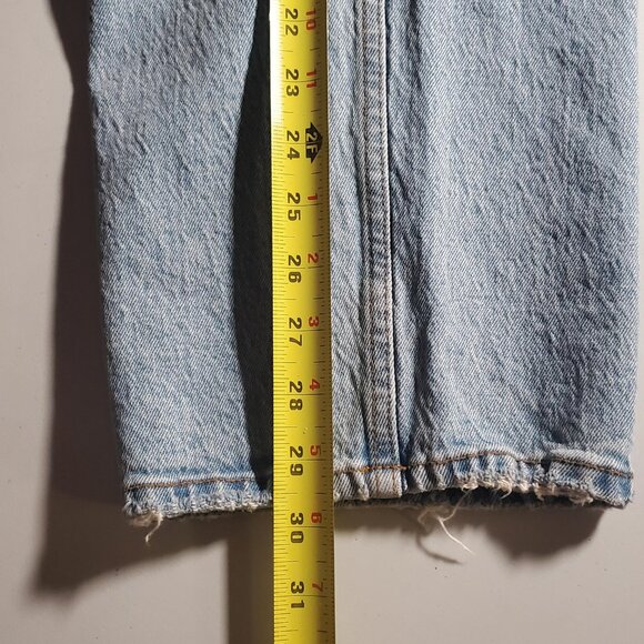 Abercrombie & Fitch The Straight Mid Rise Light Wash Jeans NWT Size 35/20R - Picture 16 of 16